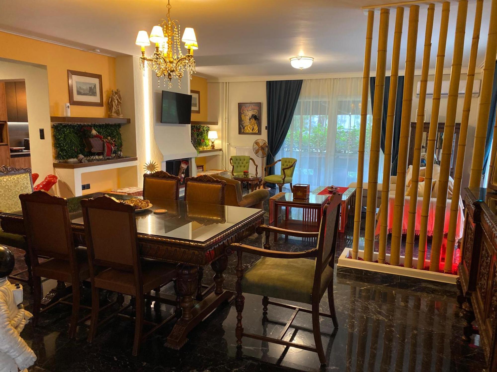 Sarakin'S Mansion Luxury Retreat Apartment Атина Екстериор снимка